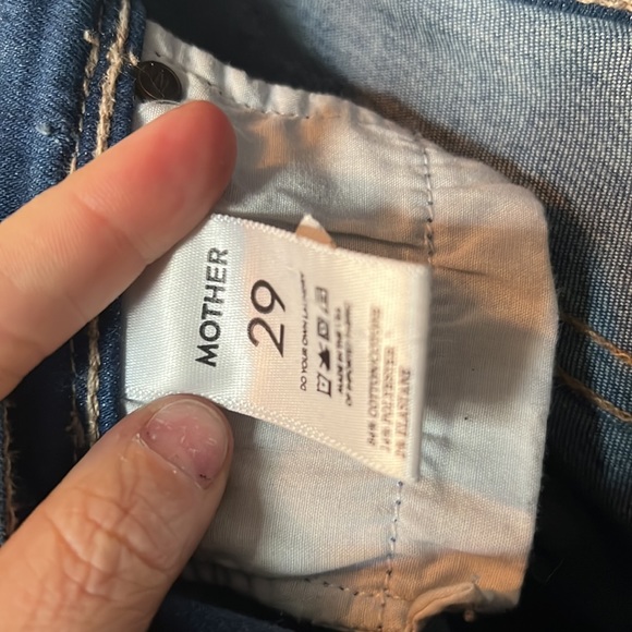 Barely worn MOTHER DENIM Curfew Bell Bottom - Picture 5 of 6